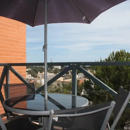 Com Piscina Em Albufeira, Corcovada Apartamento