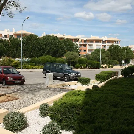 Com Piscina Em Albufeira, Corcovada Апартаменты