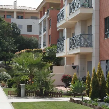 Com Piscina Em Albufeira, Corcovada *