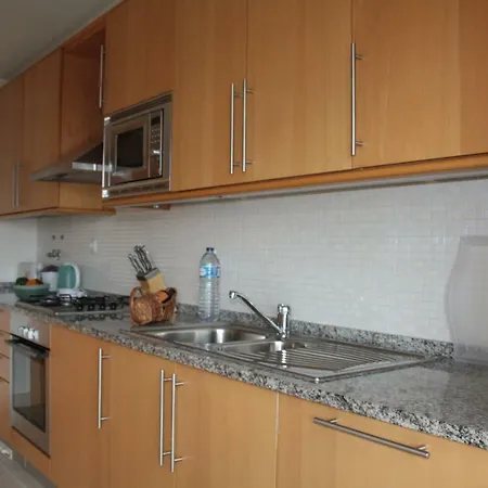 Com Piscina Em Albufeira, Corcovada