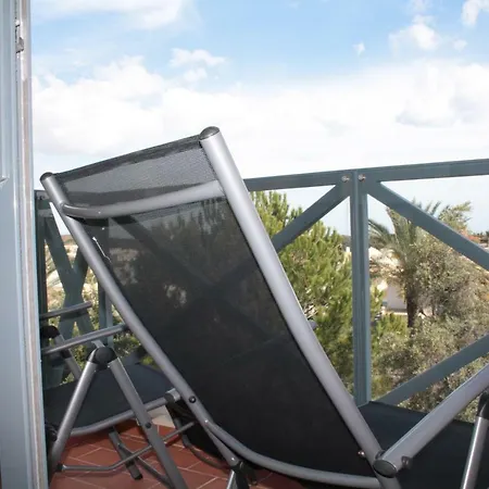 Com Piscina Em Albufeira, Corcovada