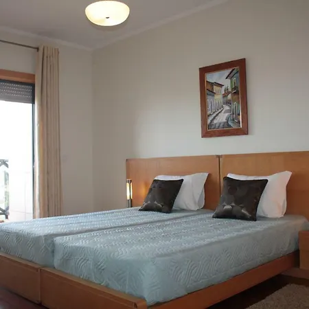 Com Piscina Em Albufeira, Corcovada アルブフェイラ