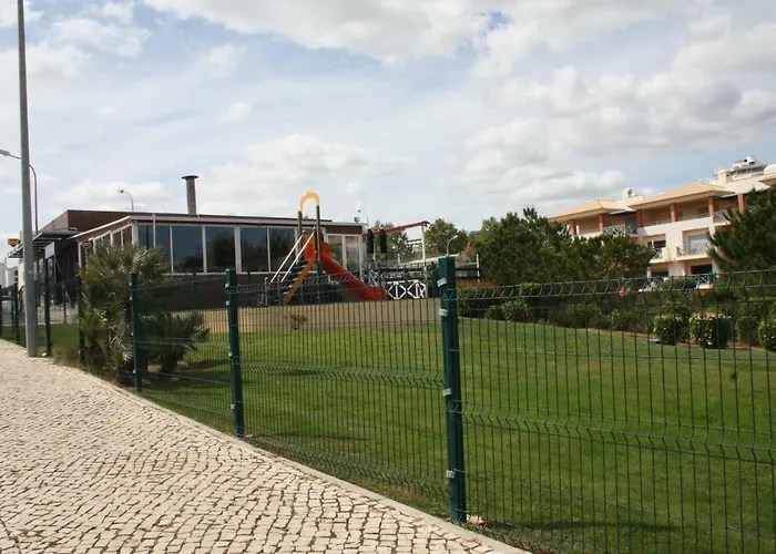 Com Piscina Em Albufeira, Corcovada 公寓 *