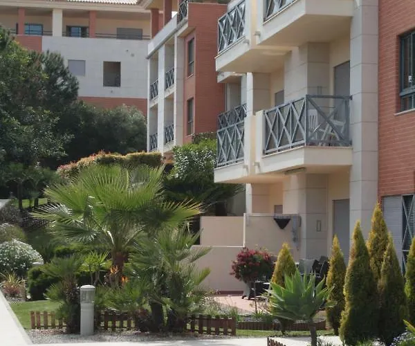 Com Piscina Em Albufeira, Corcovada *