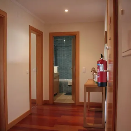 Com Piscina Em Albufeira, Corcovada Apartment