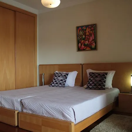 Com Piscina Em Albufeira, Corcovada *